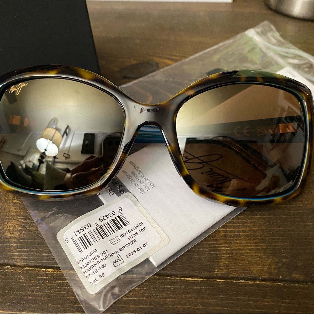NEW Maui Jim Tortoise and Peacock Blue Sunglasses